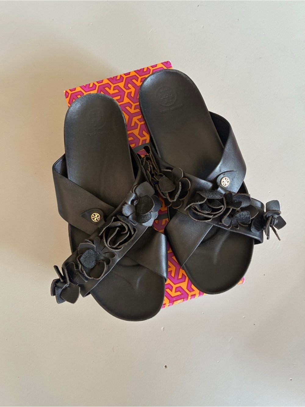 Tory Burch Black Leather Floral Cross‑Strap Slide Sandals